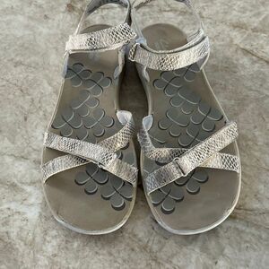 Clarks Tresca Trace sandals with a silver snakeskin